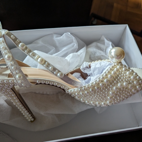 Embellished Sandals Open-toe Bridal heels - Picture 4 of 8